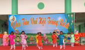 múa Em đi xem hội trăng rằm