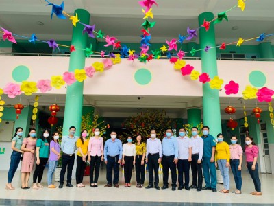 LÃNH ĐẠO PHƯỜNG ĐẾN THĂM VÀ CHÚC TẾT  TRƯỜNG MẦM NON PHÚ TÂN ĐẦU NĂM MỚI 2021