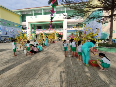 CÁC BÉ TRƯỜNG MẦM NON PHÚ TÂN CHUẨN BỊ ĐÓN XUÂN TÂN SỬU NĂM  2021
