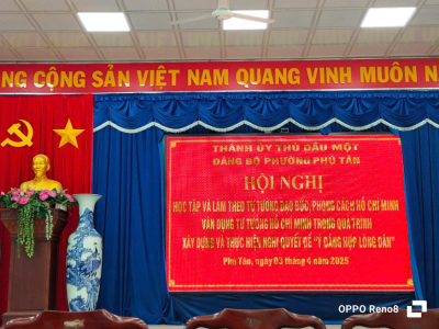 Chi ủy Trường Mầm non Phú Tân tham dự Hội nghị học tập và làm theo tư tưởng đạo đức, phong cách Hồ Chí Minh vận dụng tư tưởng Hồ Chí Minh trong quá trình xây dựng và thực hiện Nghị quyết để “Ý Đảng hợp lòng dân”