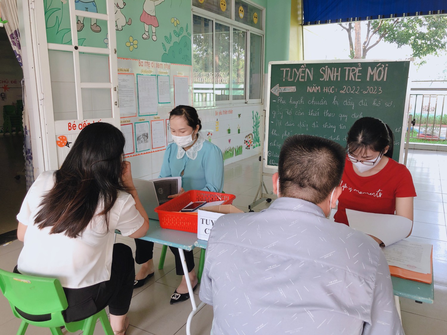 Trường mầm non Phú Tân thực hiện công tác tuyển sinh năm học 2022 - 2023