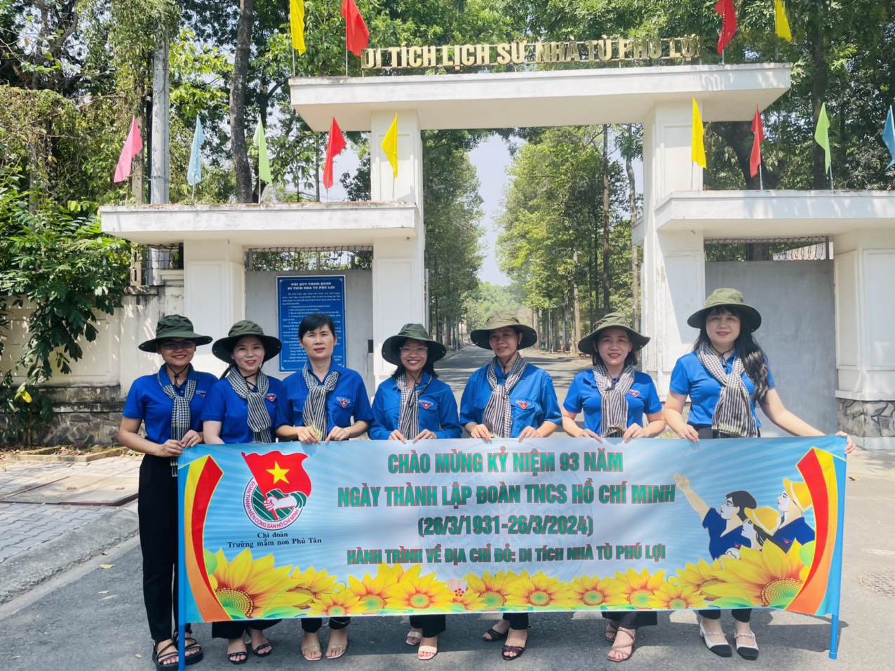 Hành trình về địa chỉ đỏ “Di tích Nhà Tù Phú Lợi”