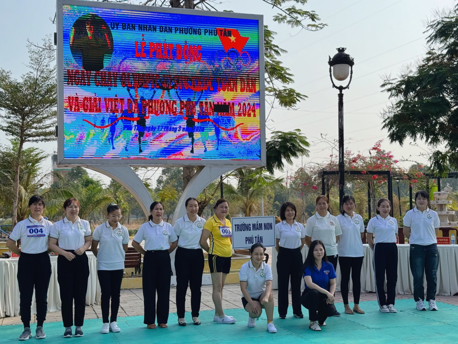 TRƯỜNG MẦM NON PHÚ TÂN THAM GIA LỄ PHÁT ĐỘNG NGÀY CHẠY OLYMPIC VÌ SỨC KHỎE TOÀN DÂN VÀ GIẢI VIỆT DÃ TẠI PHƯỜNG PHÚ TÂN NĂM 2024.