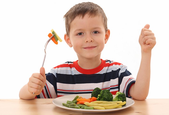 8 cách nuôi con để trẻ khỏe mạnh, ít ốm đau - Ảnh 1.